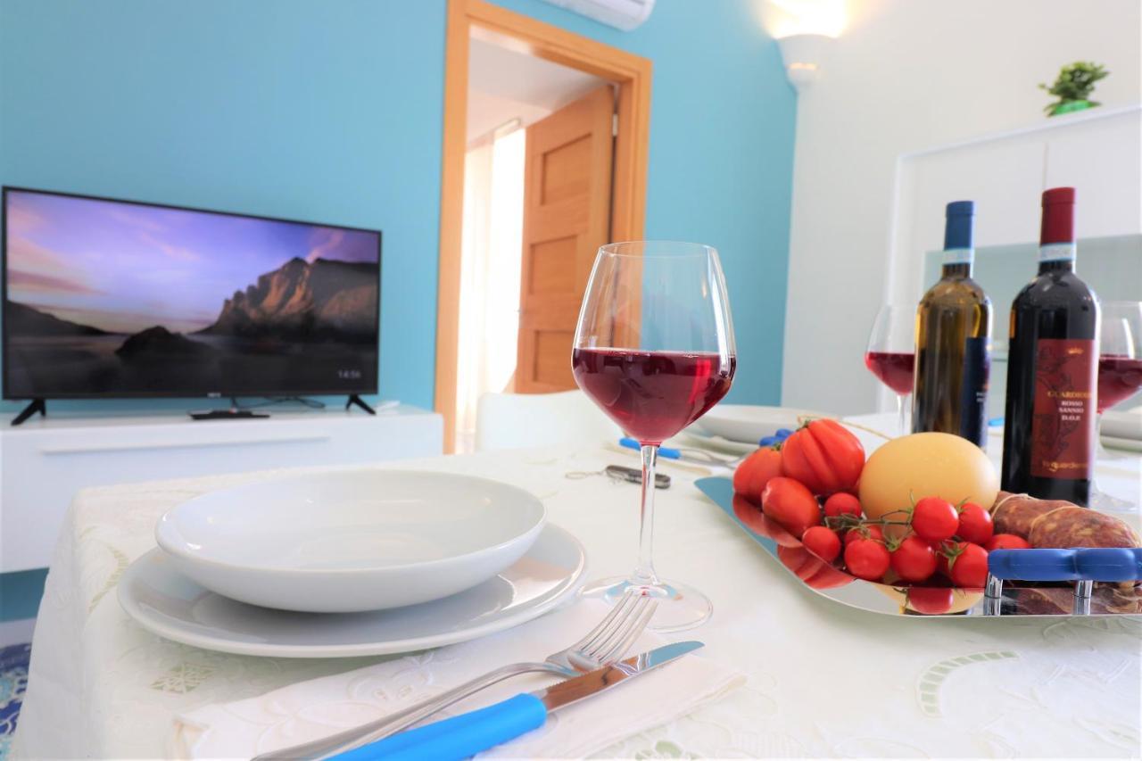 Mary'S Apartments - De Vivo Realty Massa Lubrense Dış mekan fotoğraf